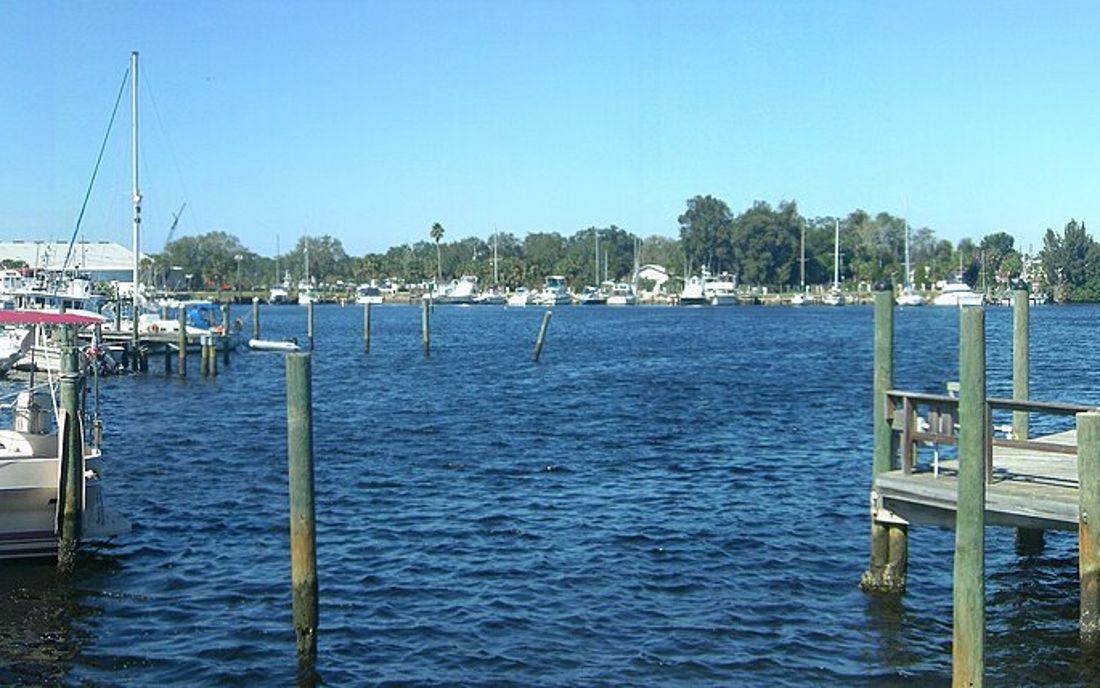 The historic sponge docks in Tarpon Springs